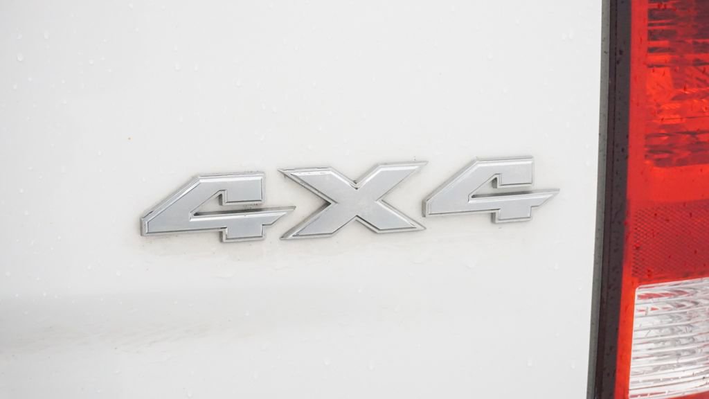 Used 2016 RAM 1500 Express image 17