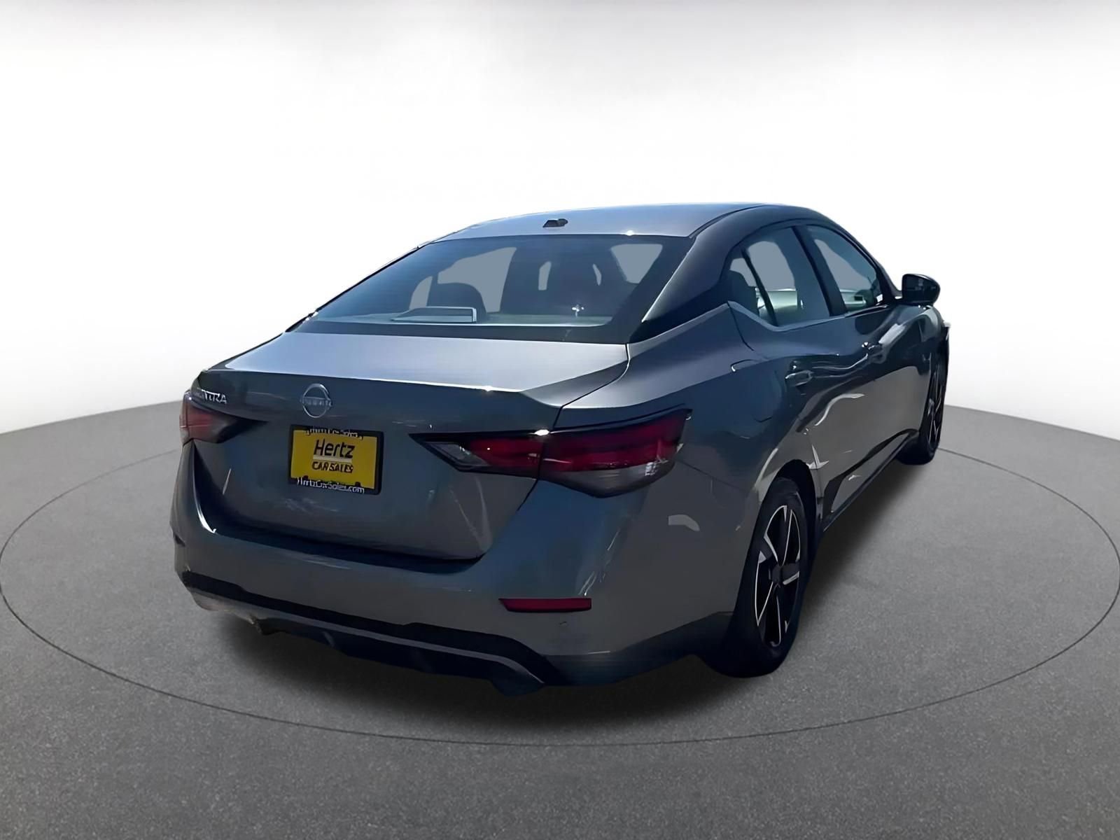 Used 2025 Nissan Sentra SV image 14