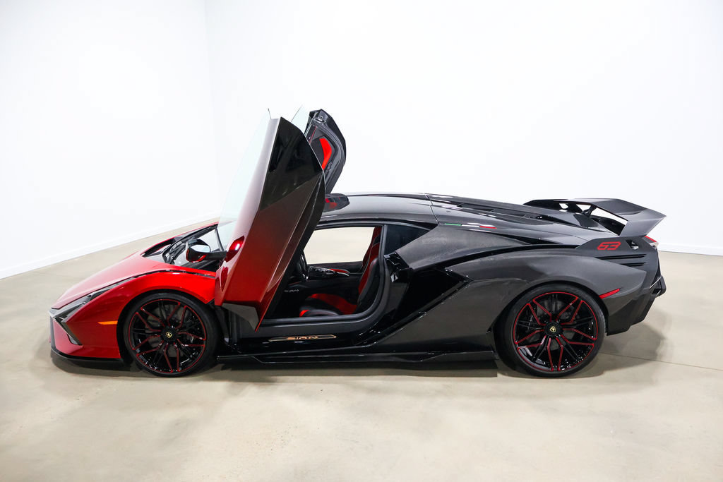 Used 2021 Lamborghini Sian Coupe AWD/4WD image 17