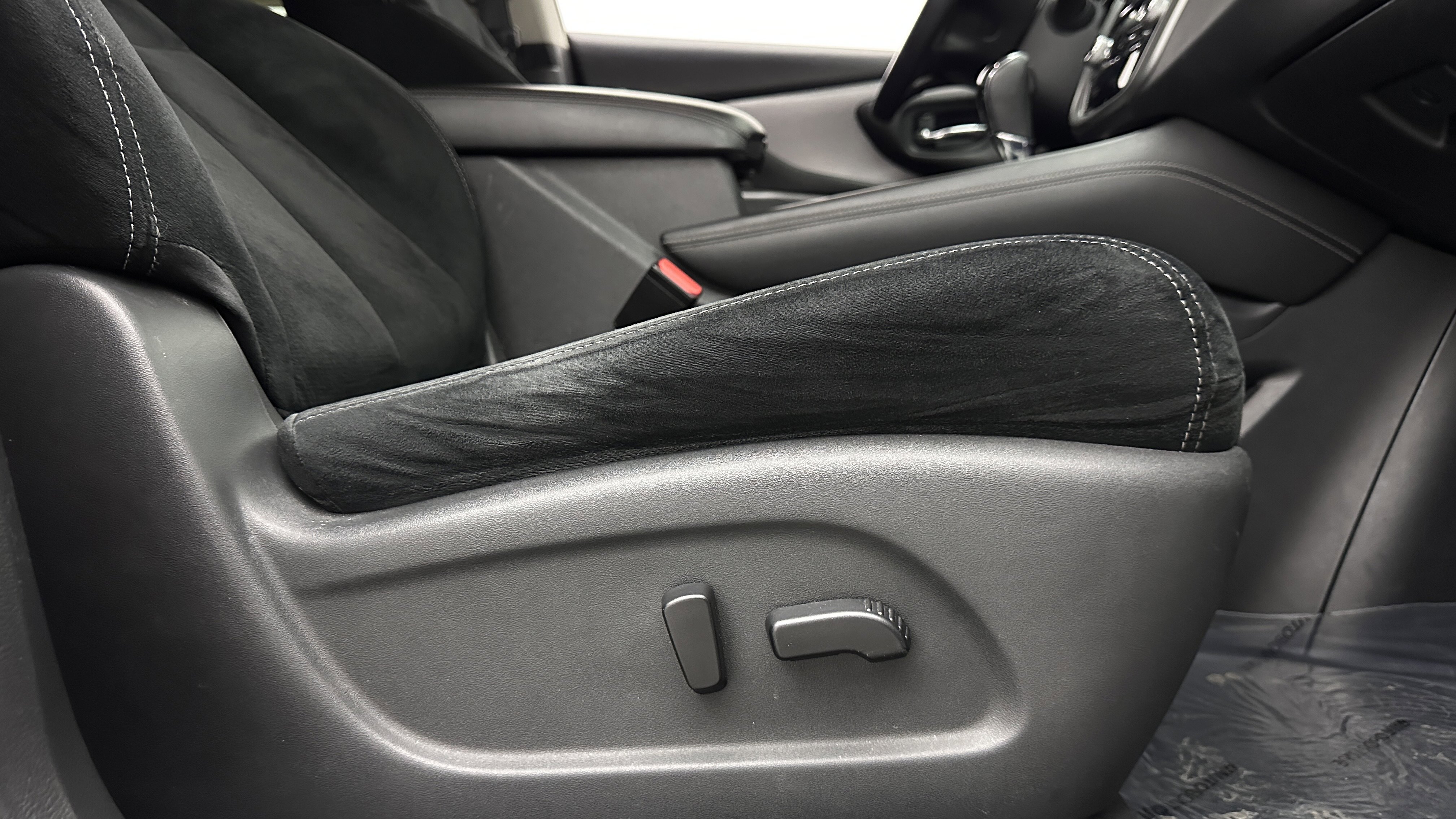 Used 2020 Nissan Murano SV FWD image 35