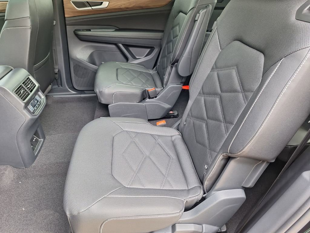New 2026 Volkswagen Atlas SE image 23