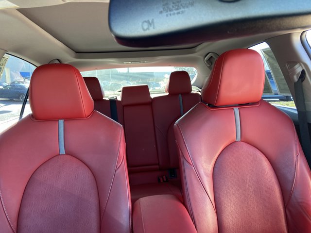 Used 2020 Toyota Camry XSE image 18