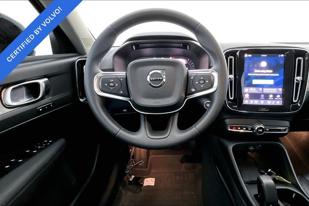 Used 2024 Volvo XC40 B5 Core w/ Protection Package Premier AWD/4WD image 6