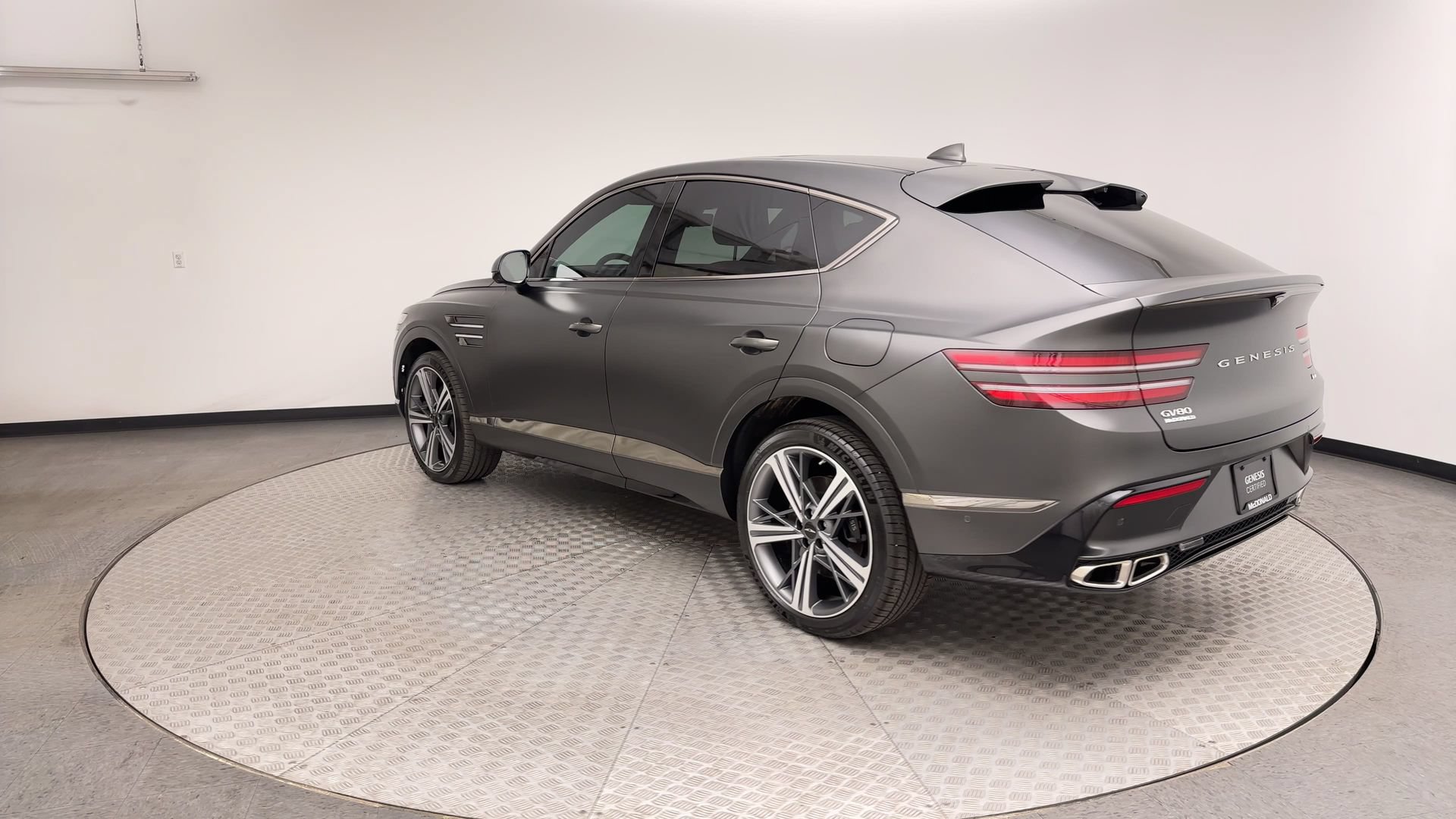 Certified 2026 Genesis GV80 3.5T e-SC AWD/4WD image 4