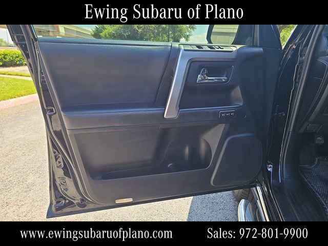 Used 2020 Toyota 4Runner Limited image 10