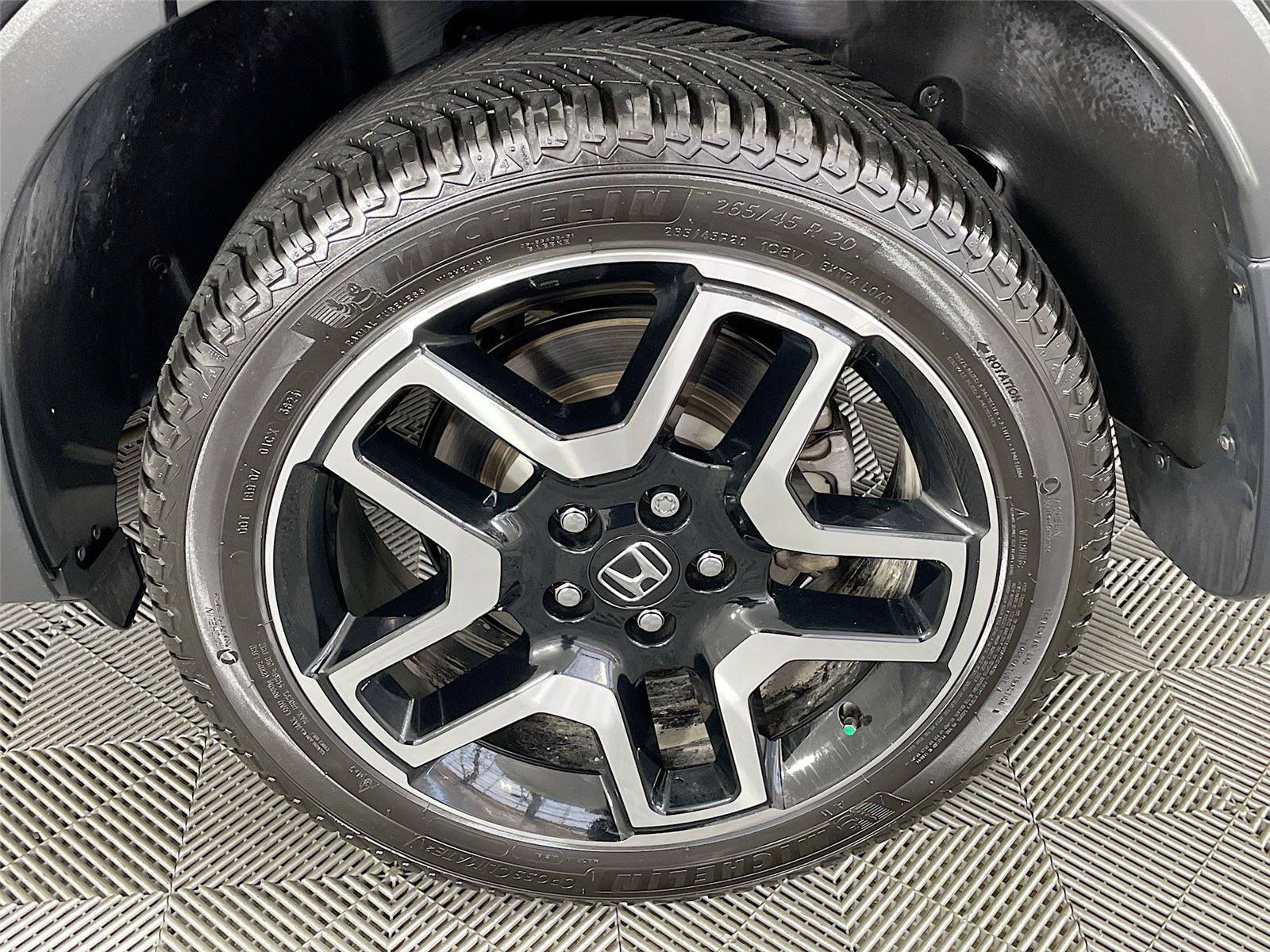 Used 2023 Honda Passport Elite image 37