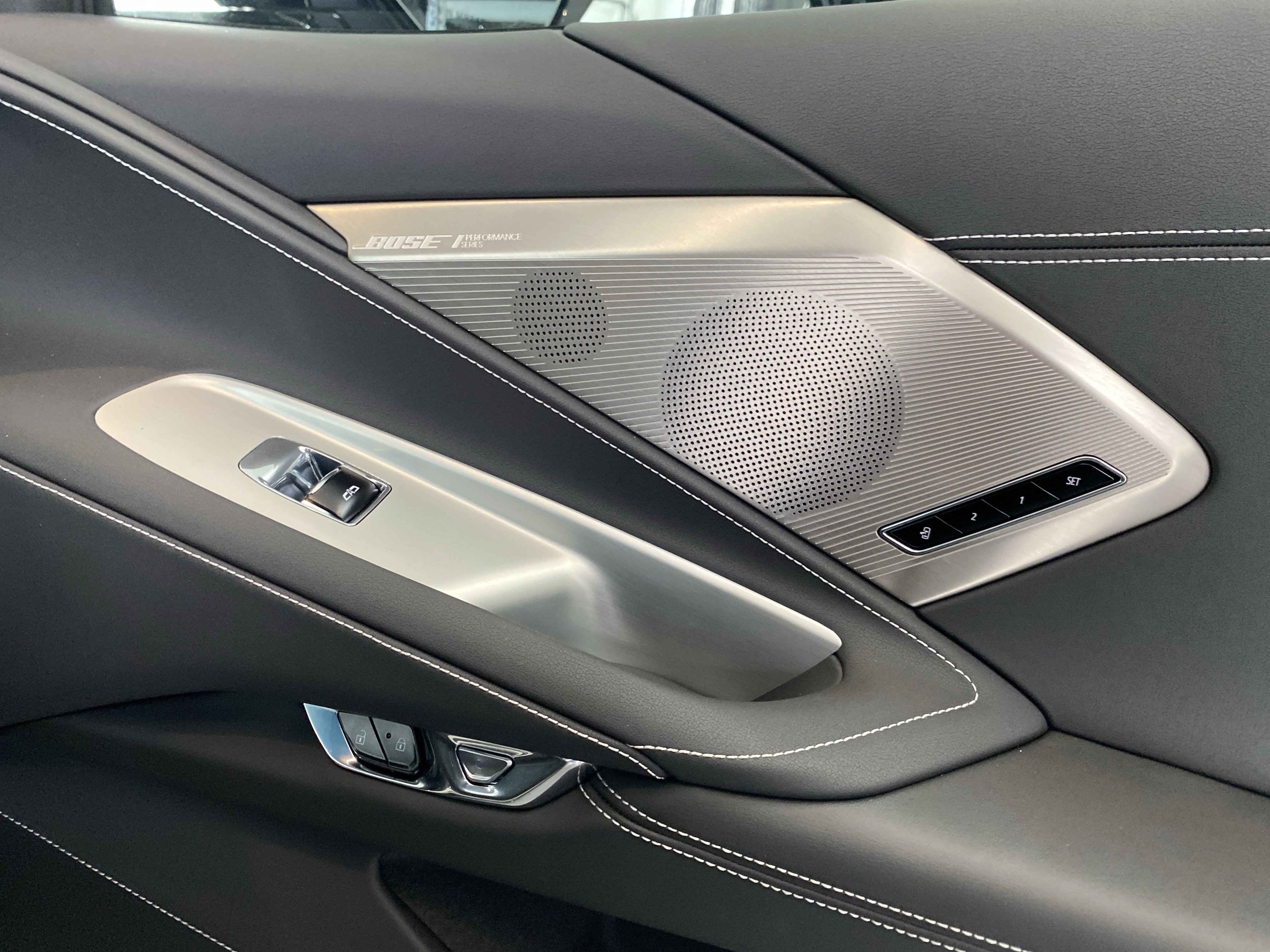 Used 2024 Chevrolet Corvette Stingray Preferred Cpe w/ Battery Protection Package image 24