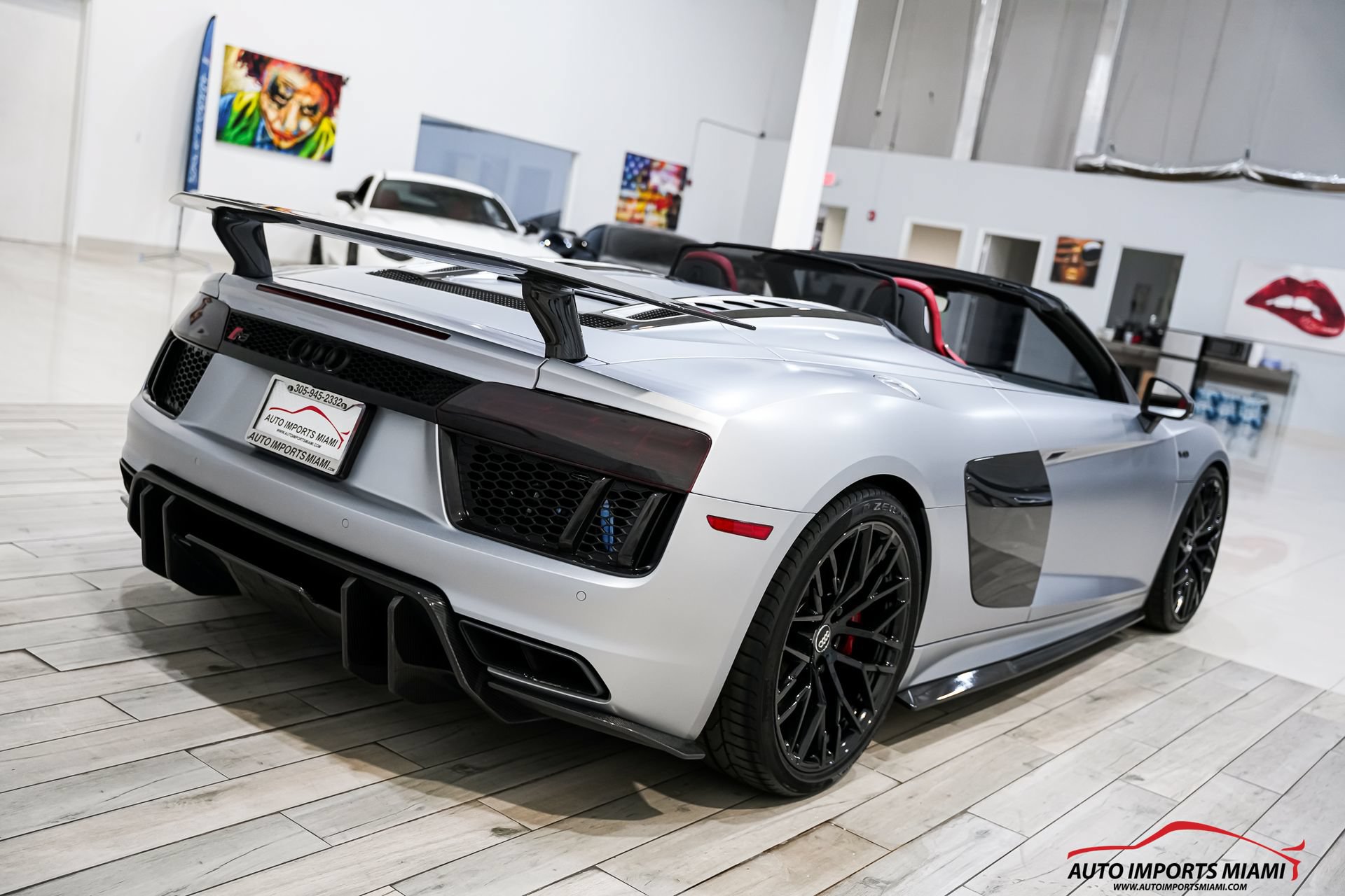 Used 2018 Audi R8 V10 w/ Carbon Exterior Package AWD/4WD image 27