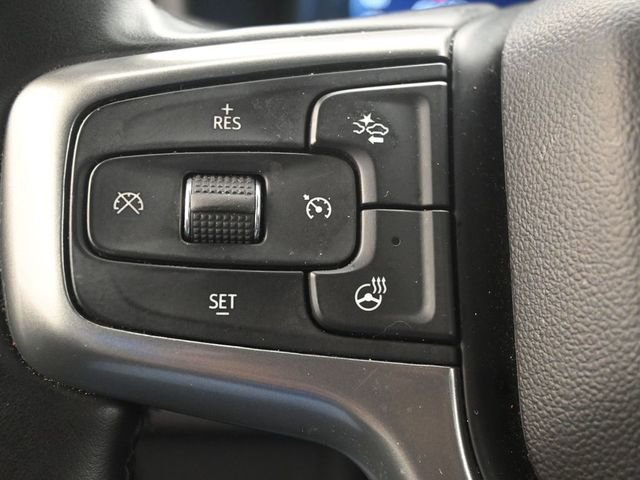 Used 2023 Chevrolet Suburban Premier image 12