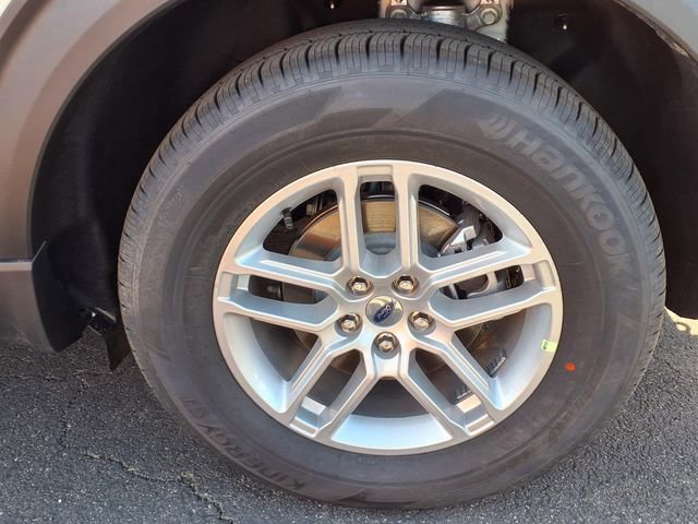 New 2026 Ford Explorer Active image 4