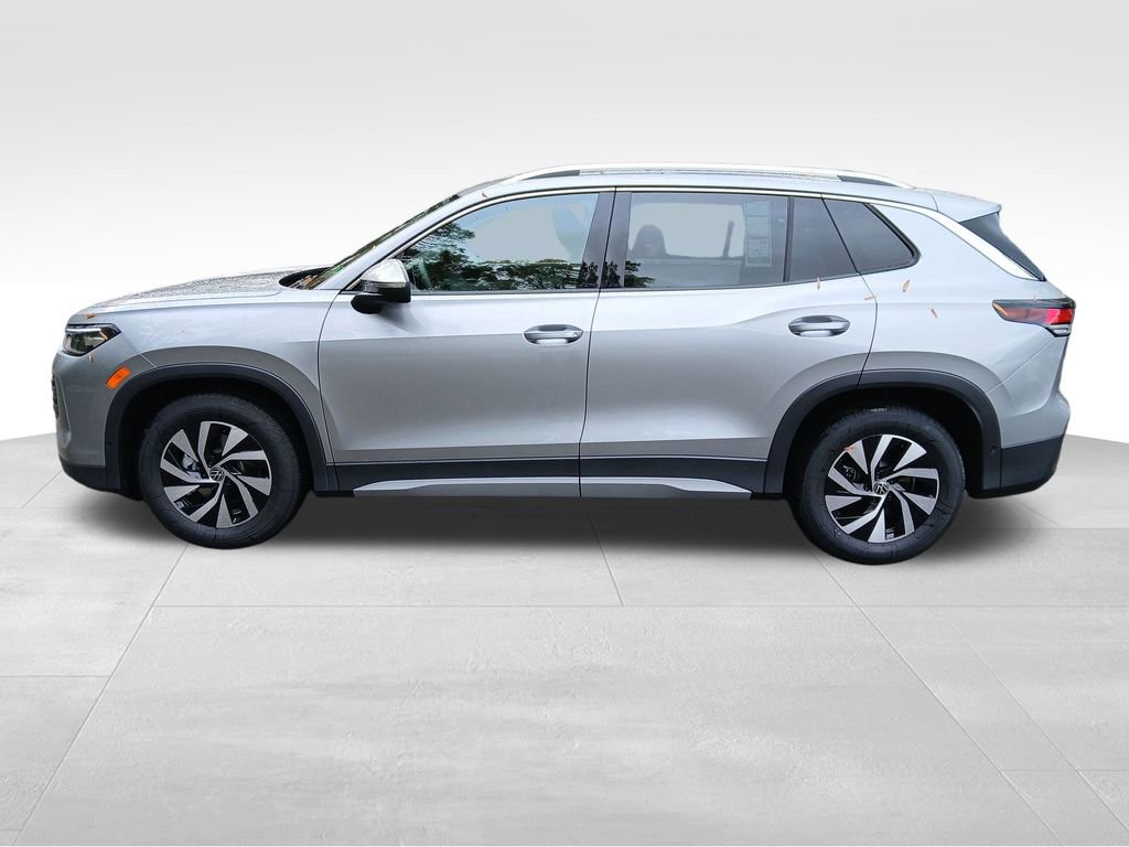 New 2026 Volkswagen Tiguan S image 2