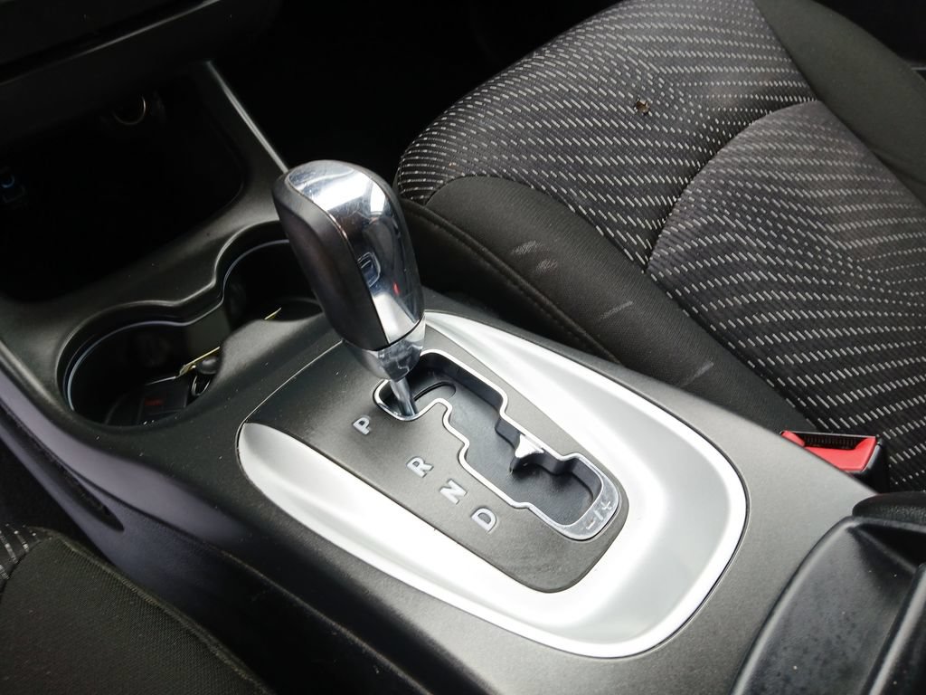 Used 2019 Dodge Journey SE FWD image 23
