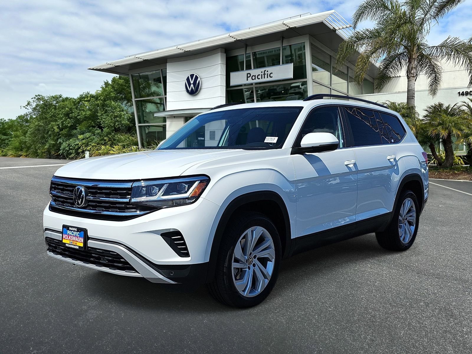 Used 2022 Volkswagen Atlas SE AWD/4WD image 1