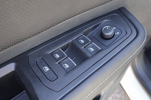 New 2026 Volkswagen Atlas SE image 11