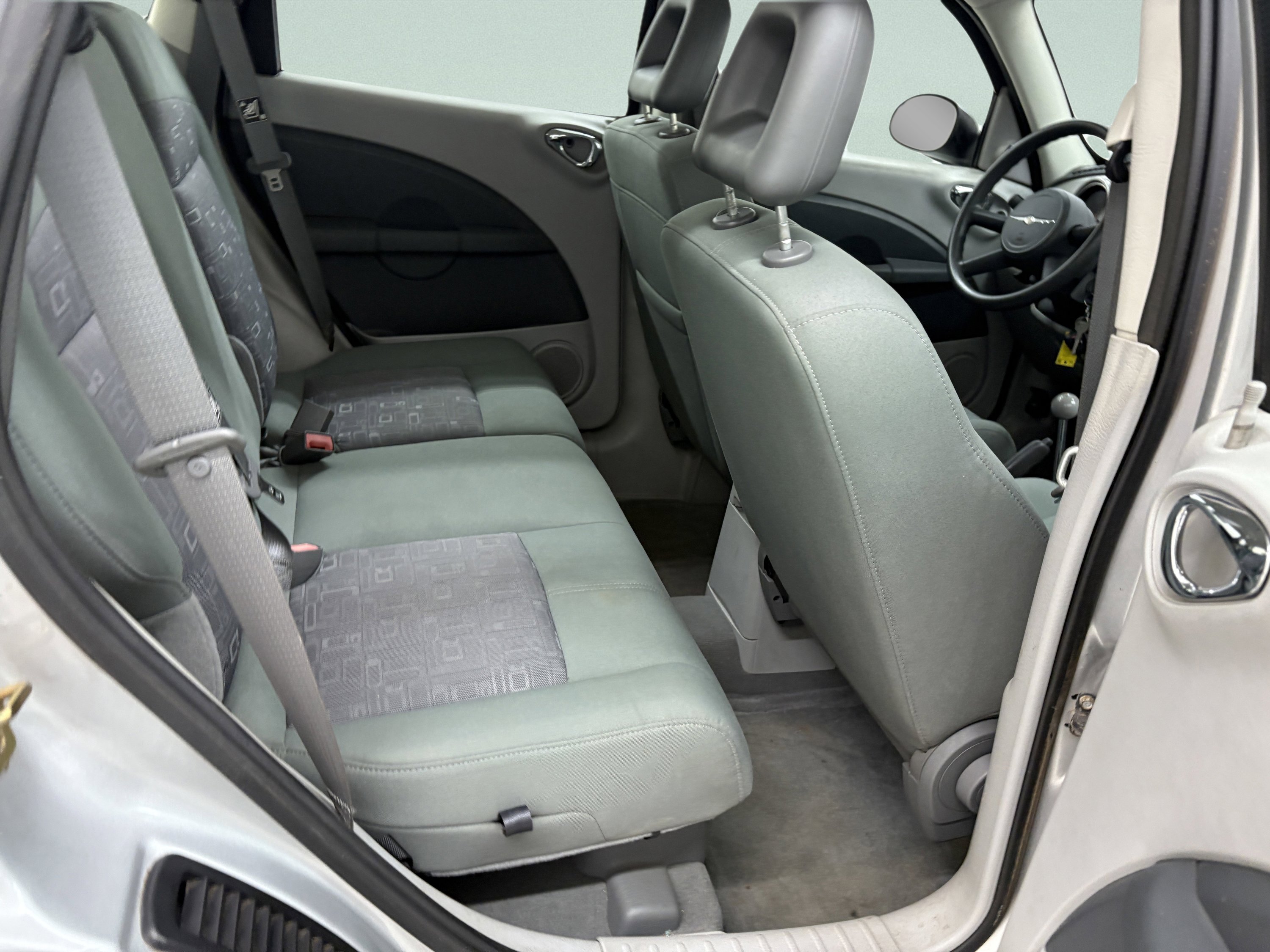 Used 2007 Chrysler PT Cruiser image 21