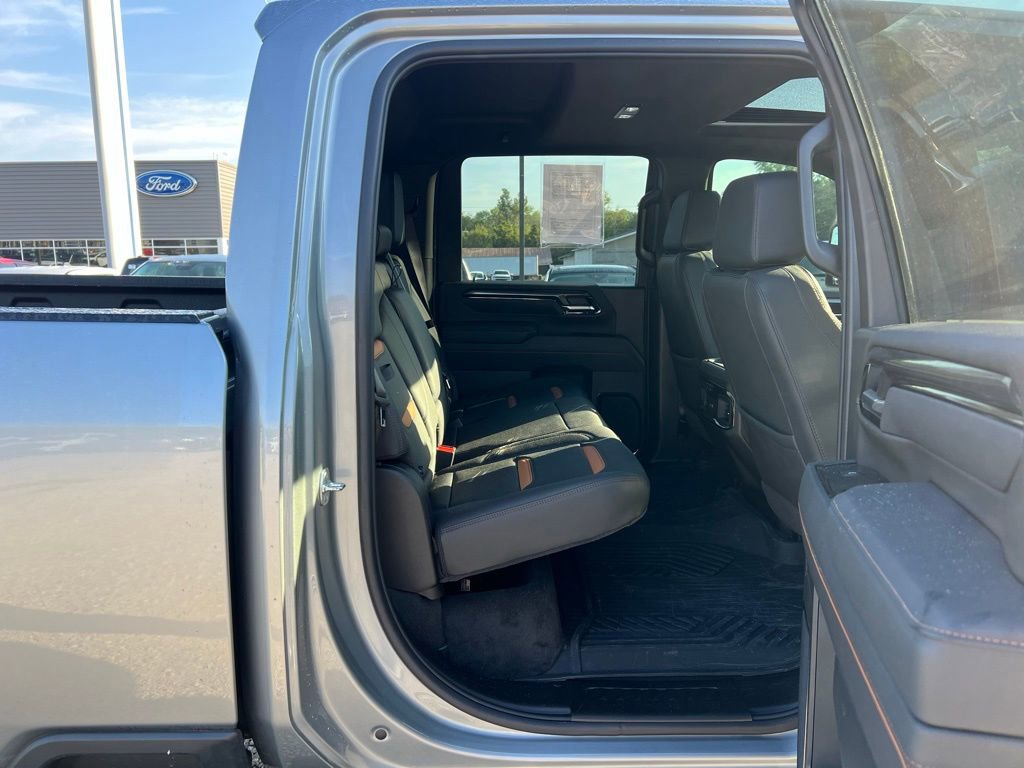 Used 2025 GMC Sierra 3500 AT4 w/ AT4 Premium Plus Package image 20