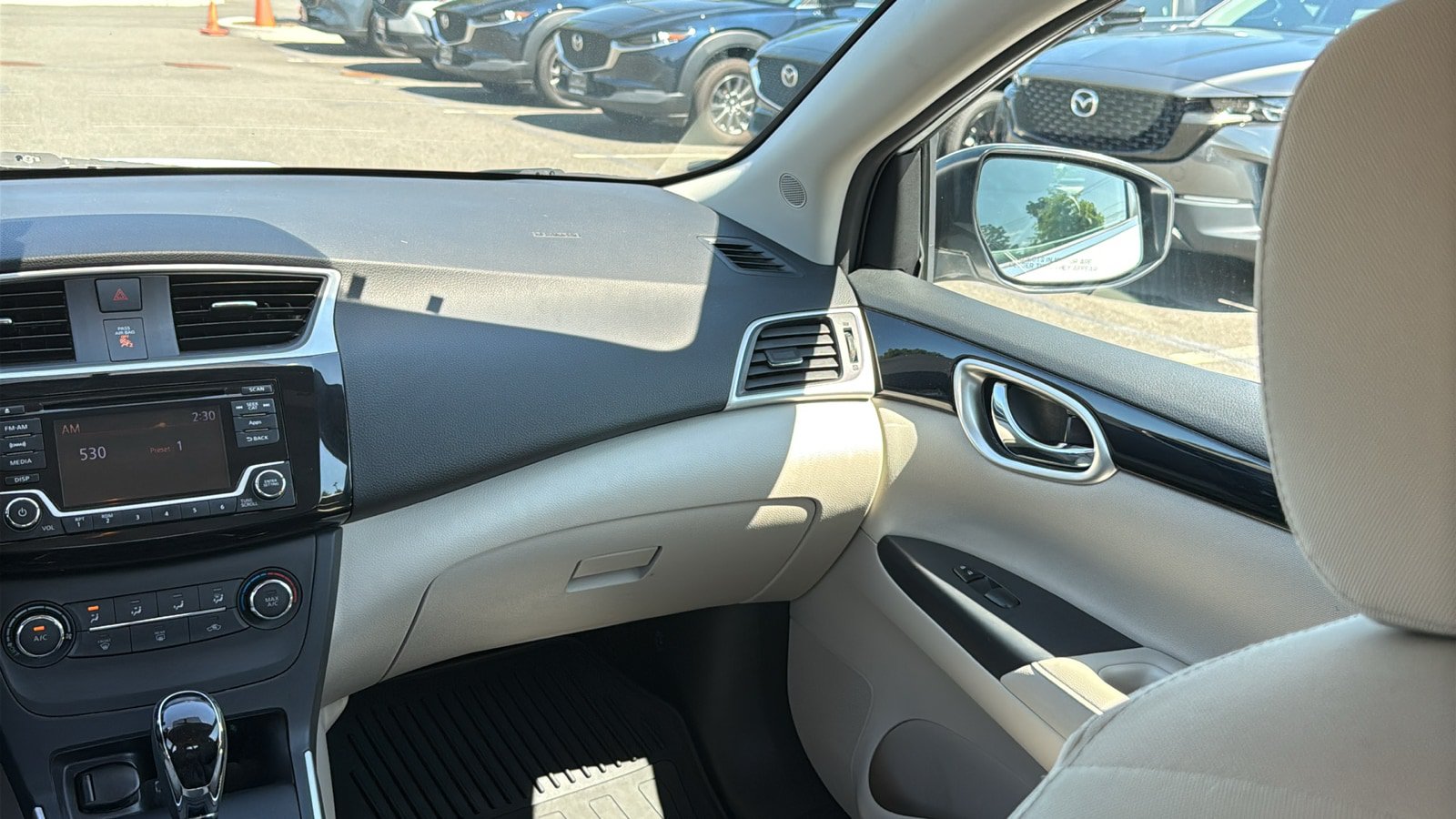 Used 2016 Nissan Sentra SV FWD image 23