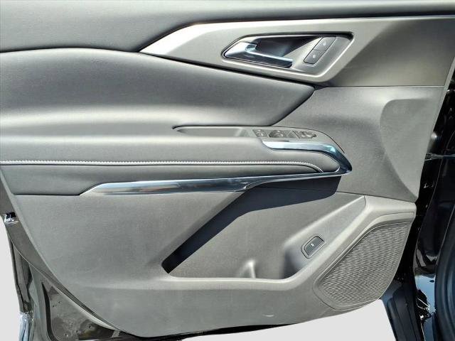 New 2026 Chevrolet Traverse LT w/ LPO, Floor Liner Package image 18