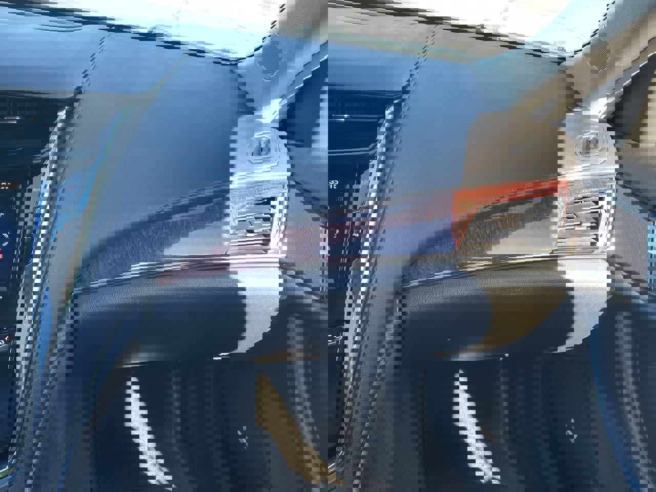 Used 2014 Cadillac CTS Luxury image 16