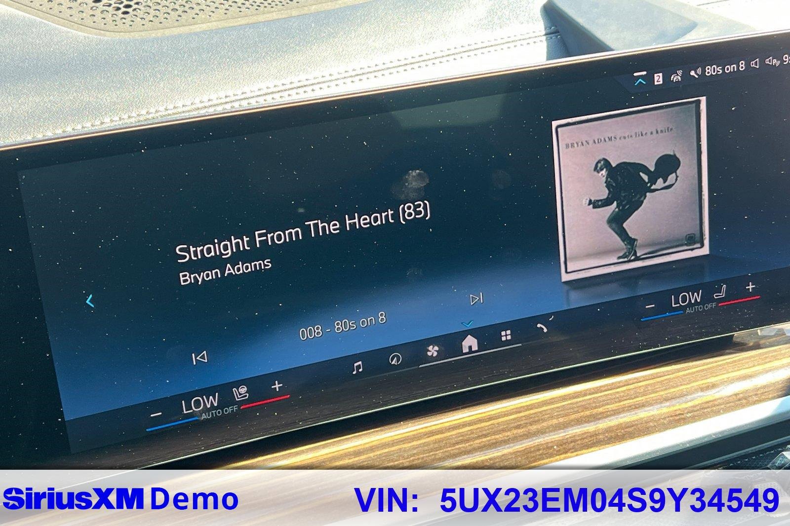 Used 2025 BMW X7 xDrive40i w/ Climate Comfort Package image 56