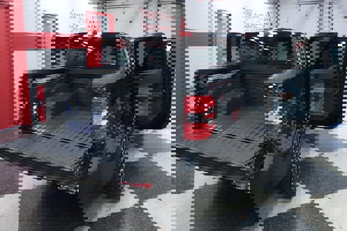 Used 2022 Ford Maverick Lariat w/ Lariat Luxury Package image 29