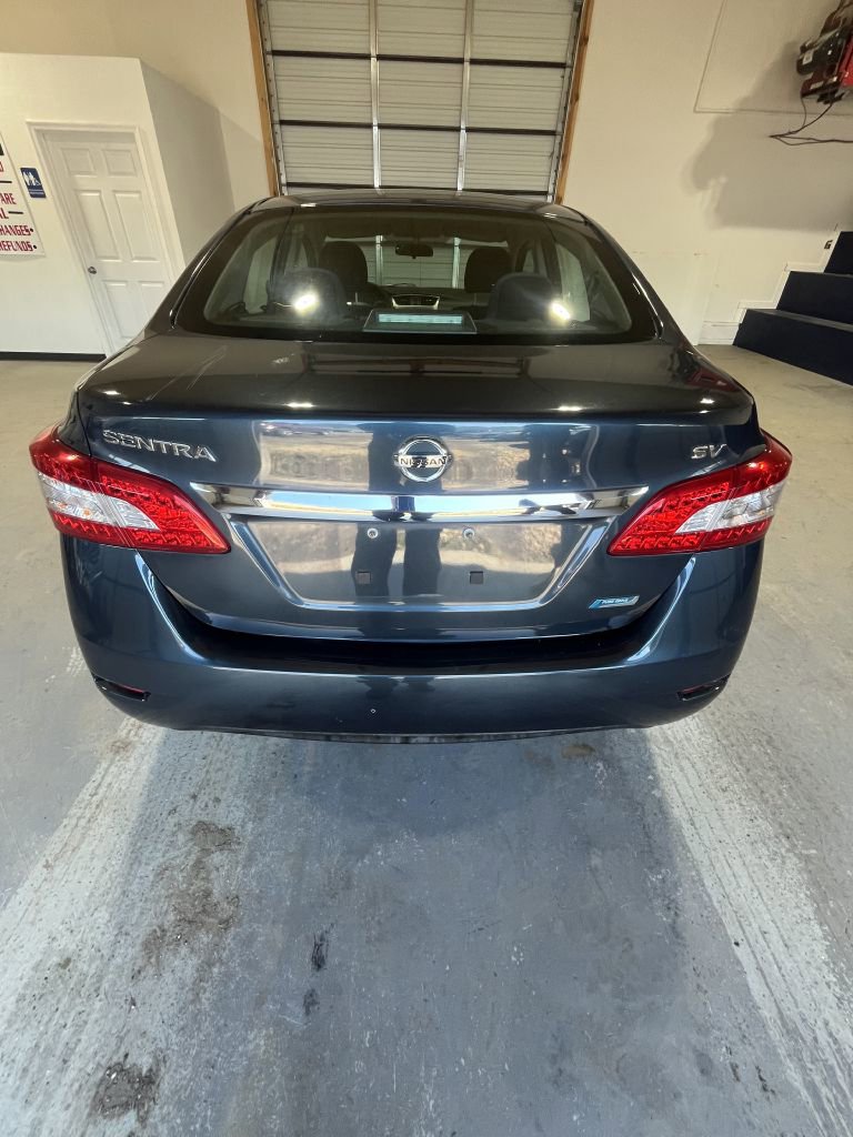 Used 2013 Nissan Sentra SV FWD image 4