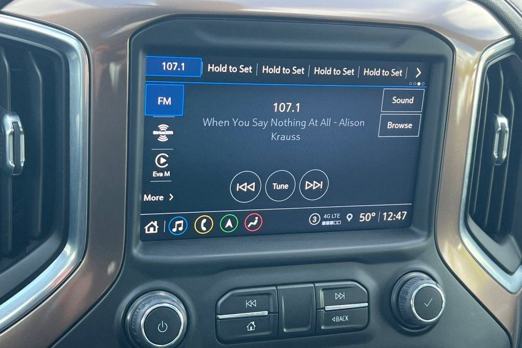 Used 2022 Chevrolet Silverado 1500 High Country AWD/4WD image 14