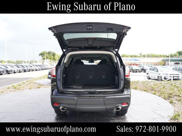 Certified 2025 Subaru Ascent Touring AWD/4WD image 8