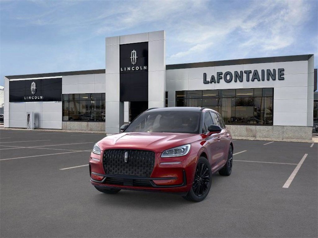 New 2025 Lincoln Corsair Reserve w/ Jet Appearance Package image 2