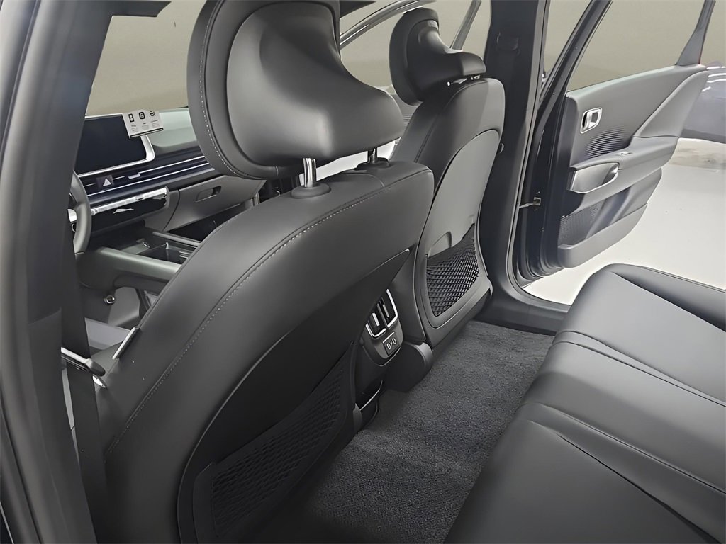 New 2025 Hyundai Ioniq 6 SEL image 14
