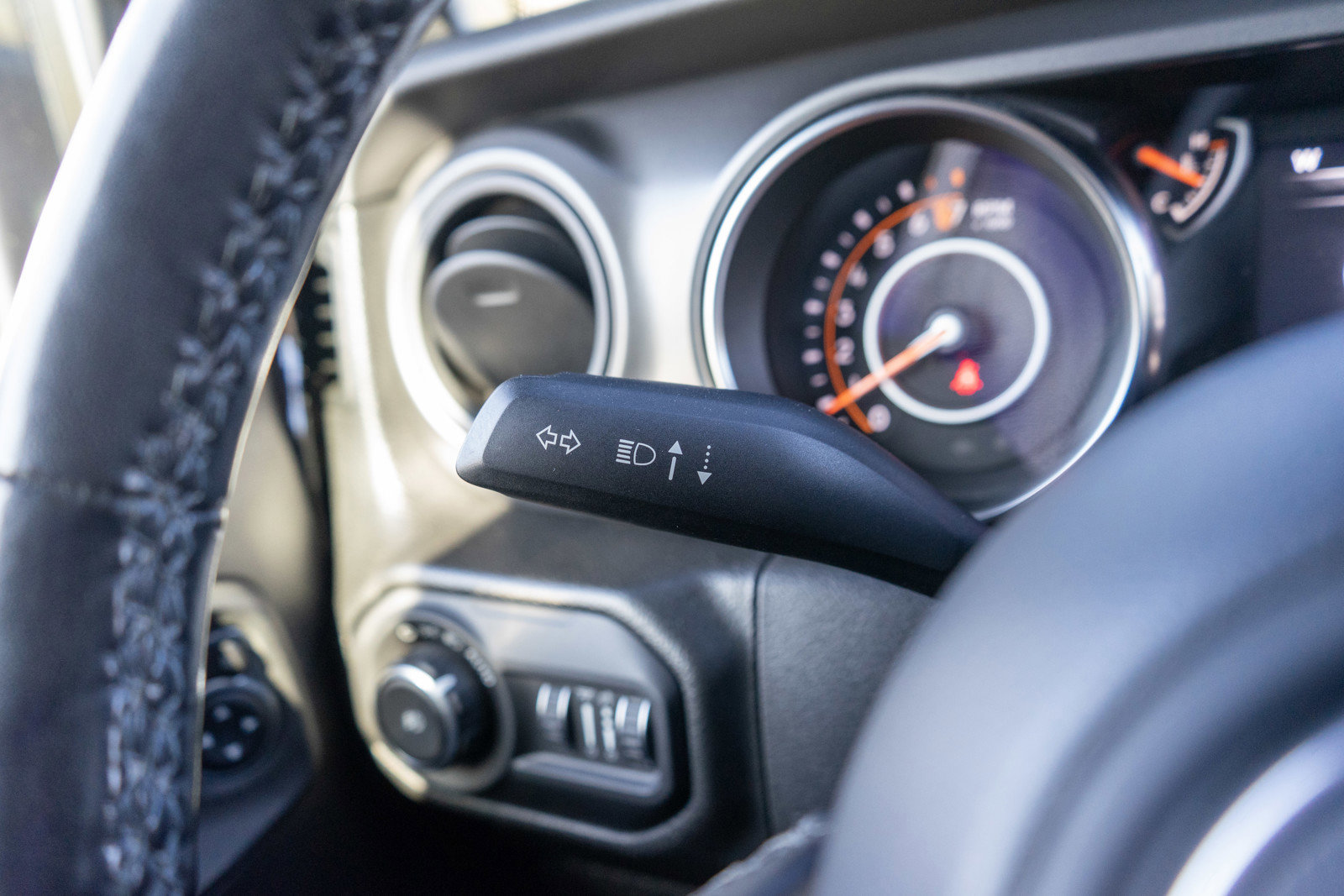 Used 2022 Jeep Wrangler Unlimited Sport AWD/4WD image 24