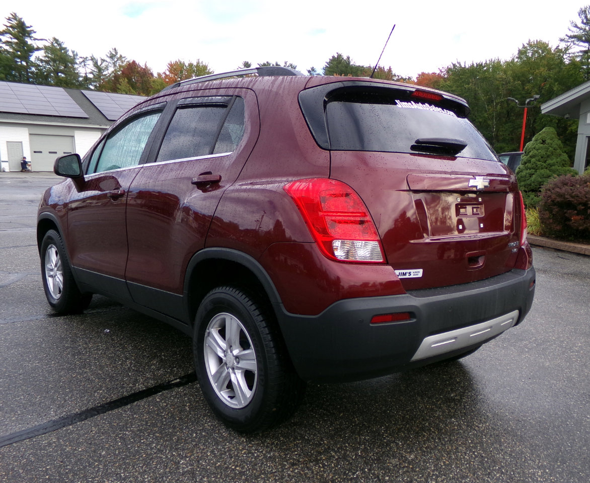 Used 2016 Chevrolet Trax LT w/ LT Convenience Package image 3