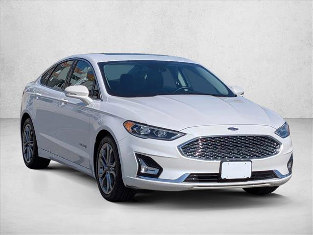 Used 2019 Ford Fusion Titanium FWD image 3