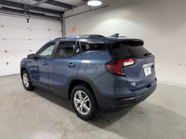 Certified 2024 GMC Terrain SLE w/ Driver Convenience Package FWD image 5