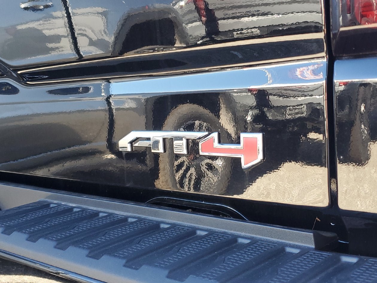 New 2026 GMC Sierra 1500 AT4 w/ AT4 Premium Package AWD/4WD image 9