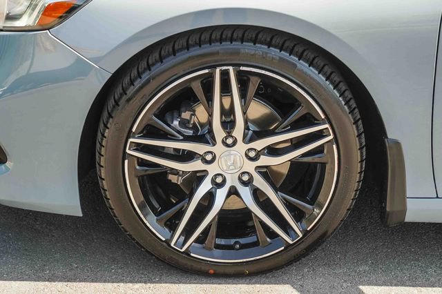 Used 2021 Honda Accord Touring image 12