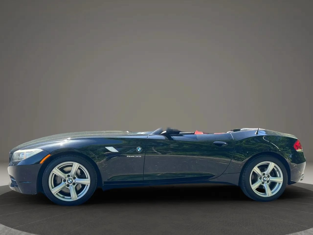 Used 2009 BMW Z4 sDrive30i RWD image 18