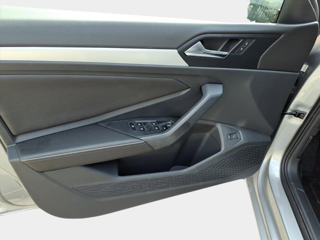 New 2026 Volkswagen Jetta S image 9