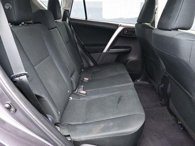Used 2017 Toyota RAV4 LE image 33
