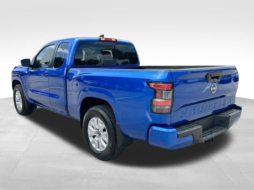 Certified 2024 Nissan Frontier SV w/ SV Convenience Package RWD image 9