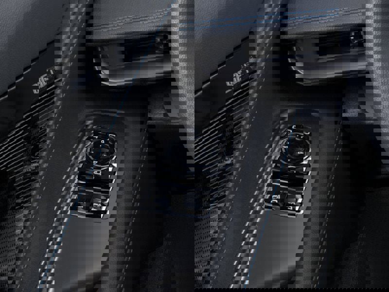 New 2025 Chevrolet Corvette E-Ray w/ Stealth Interior Trim Package image 47