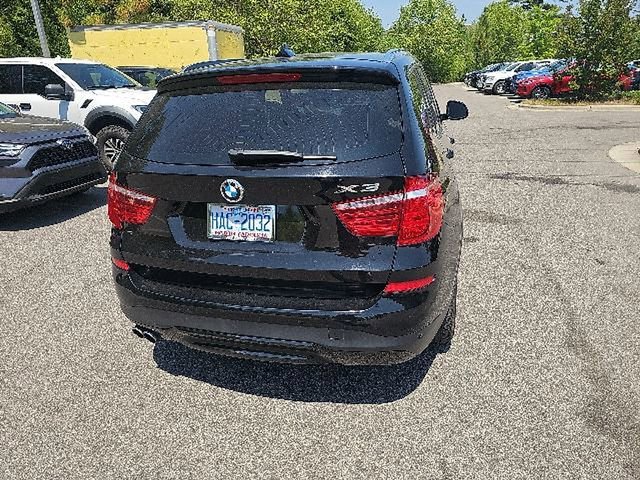 Used 2017 BMW X3 sDrive28i RWD image 14