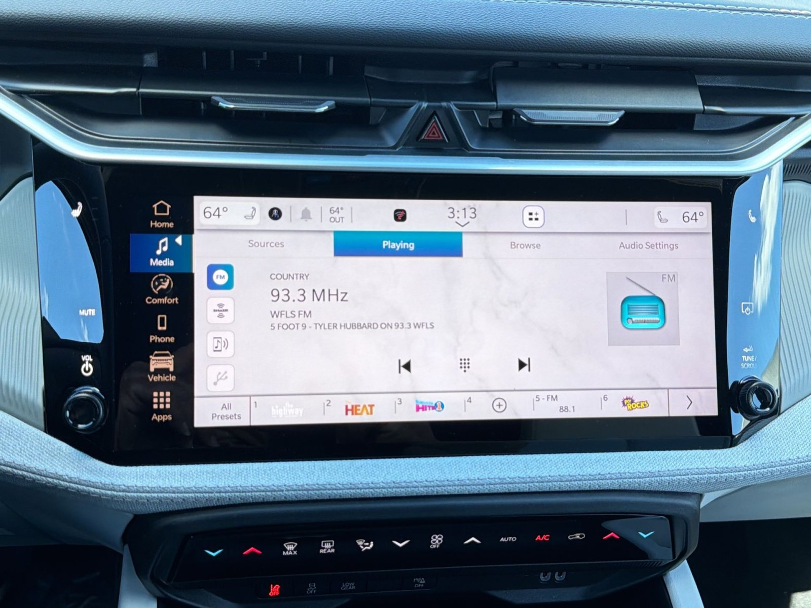 New 2026 Jeep Cherokee Laredo AWD/4WD image 16