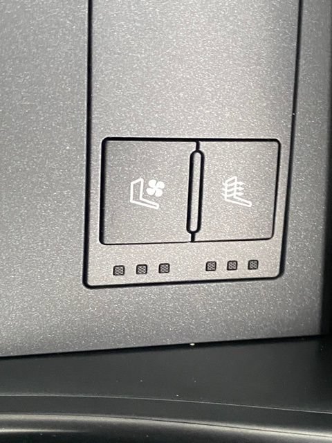 Used 2023 Lexus IS 350 F Sport w/ Navigation Package RWD image 18