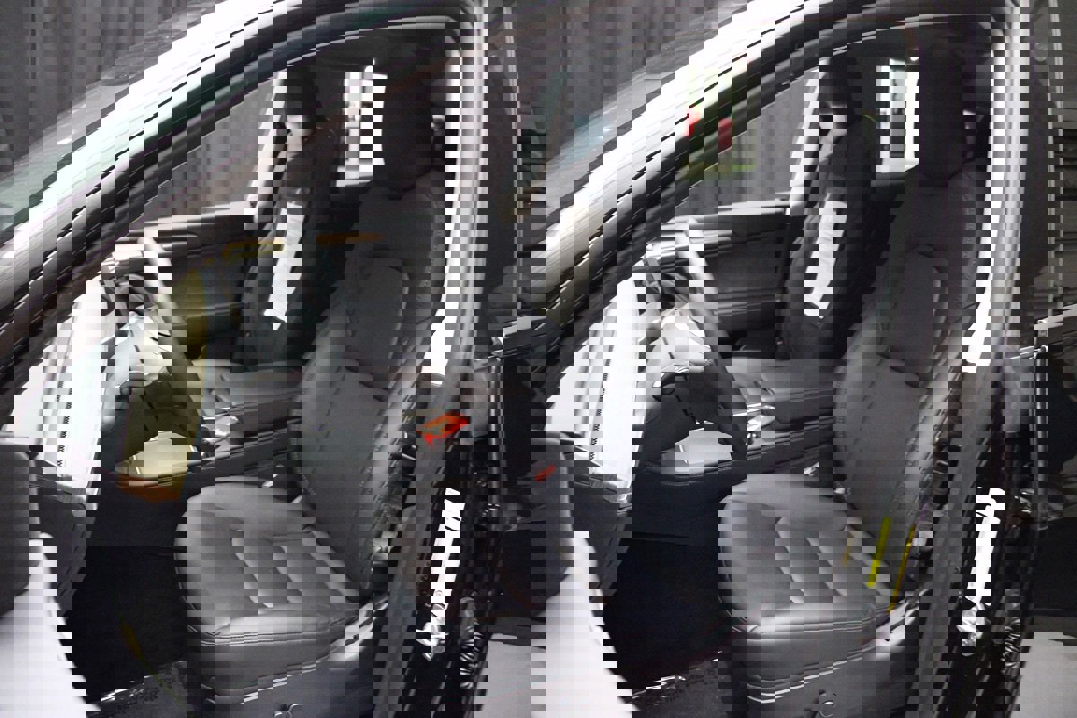 Used 2023 Tesla Model Y Performance image 19