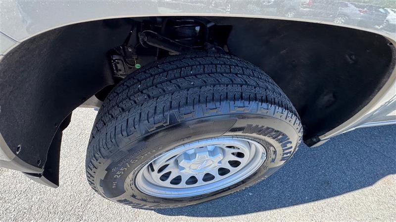 Used 2024 Chevrolet Colorado W/T image 30