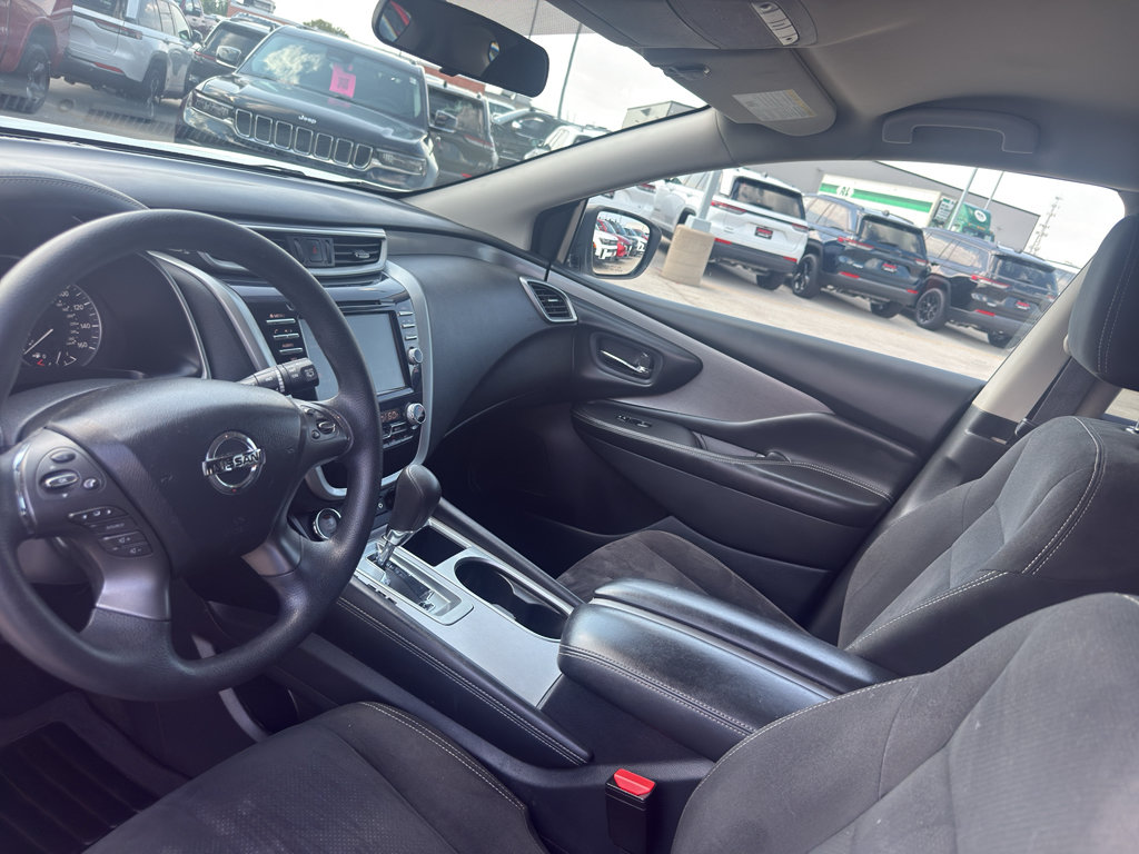 Used 2019 Nissan Murano S AWD/4WD image 25