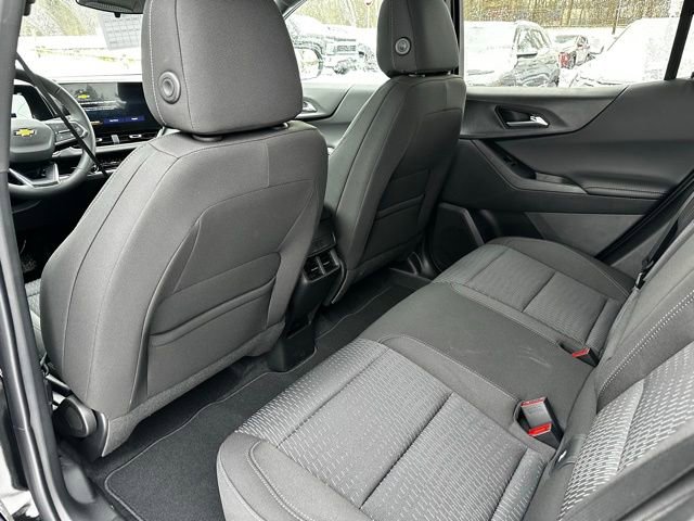 New 2026 Chevrolet Equinox LT image 17