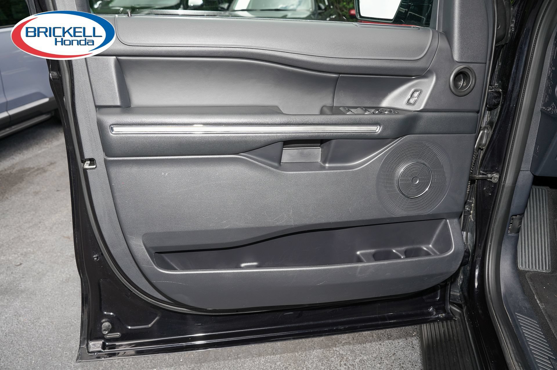 Used 2024 Ford Expedition Max XLT RWD image 13