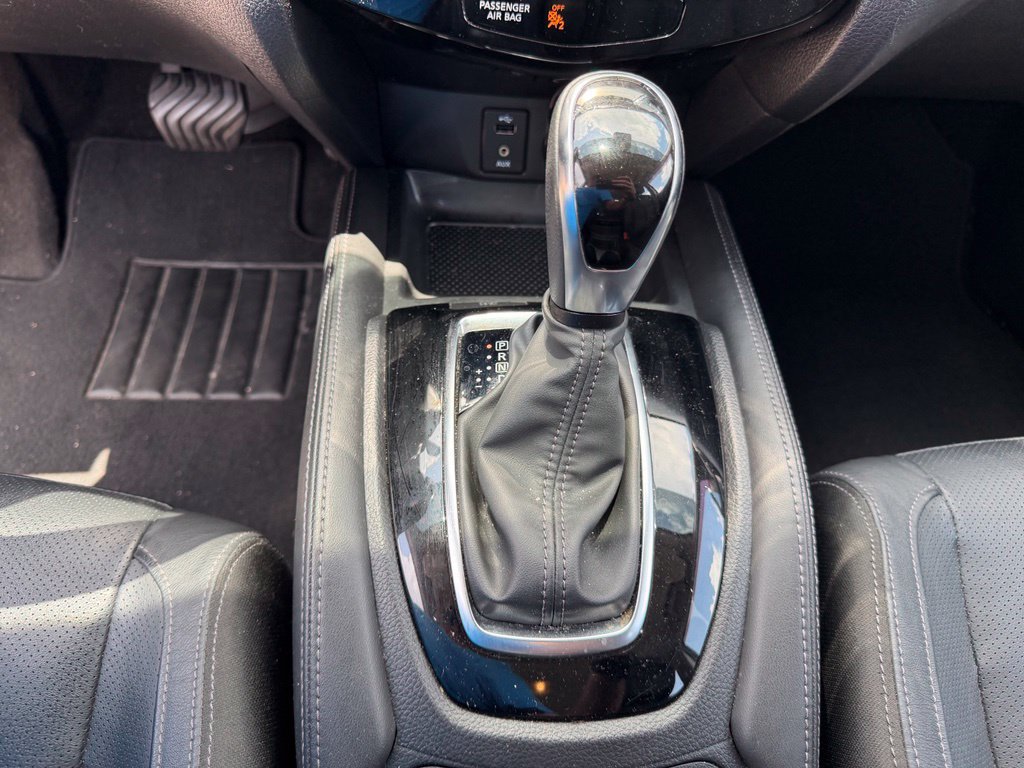 Used 2018 Nissan Rogue Sport SL w/ SL Premium Package FWD image 29